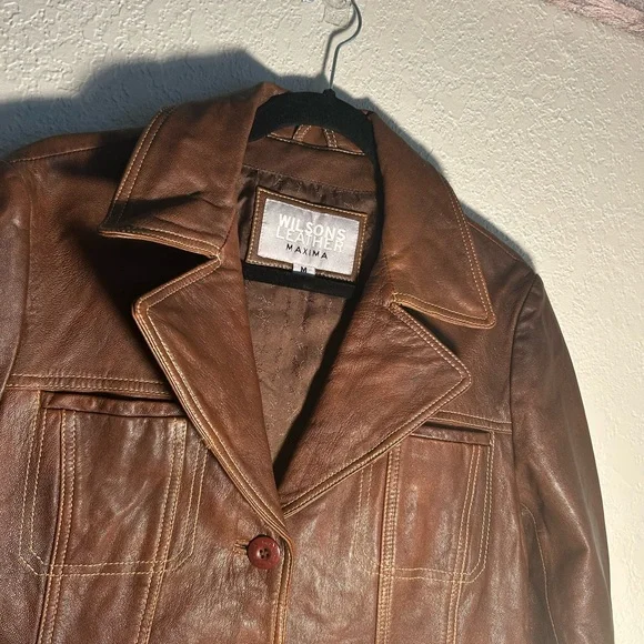 Wilson’s Leather Maxima Chocolate Trench Coat Size Medium - Picture 3 of 6